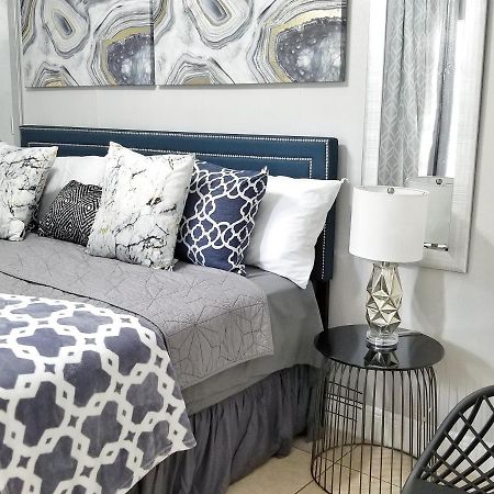 Glam Apartment 5 Miles From Hard Rock Stadium มิรามาร์ ภายนอก รูปภาพ